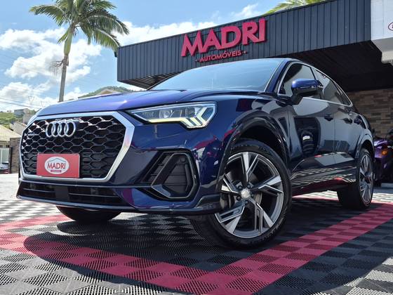AUDI Q3 2.0 40 TFSI GASOLINA PERFORMANCE QUATTRO TIPTRONIC